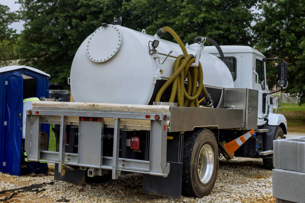 Best Portable restroom trailer rental  in Sorrento, LA